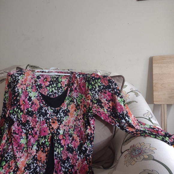 The spring colors are here - Picture 2 of 6